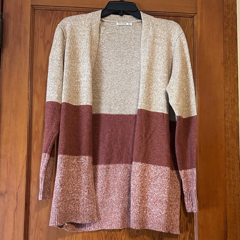 Pink Clover Two-Tone Open Cardigan